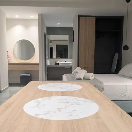 Nirea Ii Apartment